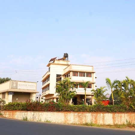 Hotel Manik Moti Lonavala Buitenkant foto